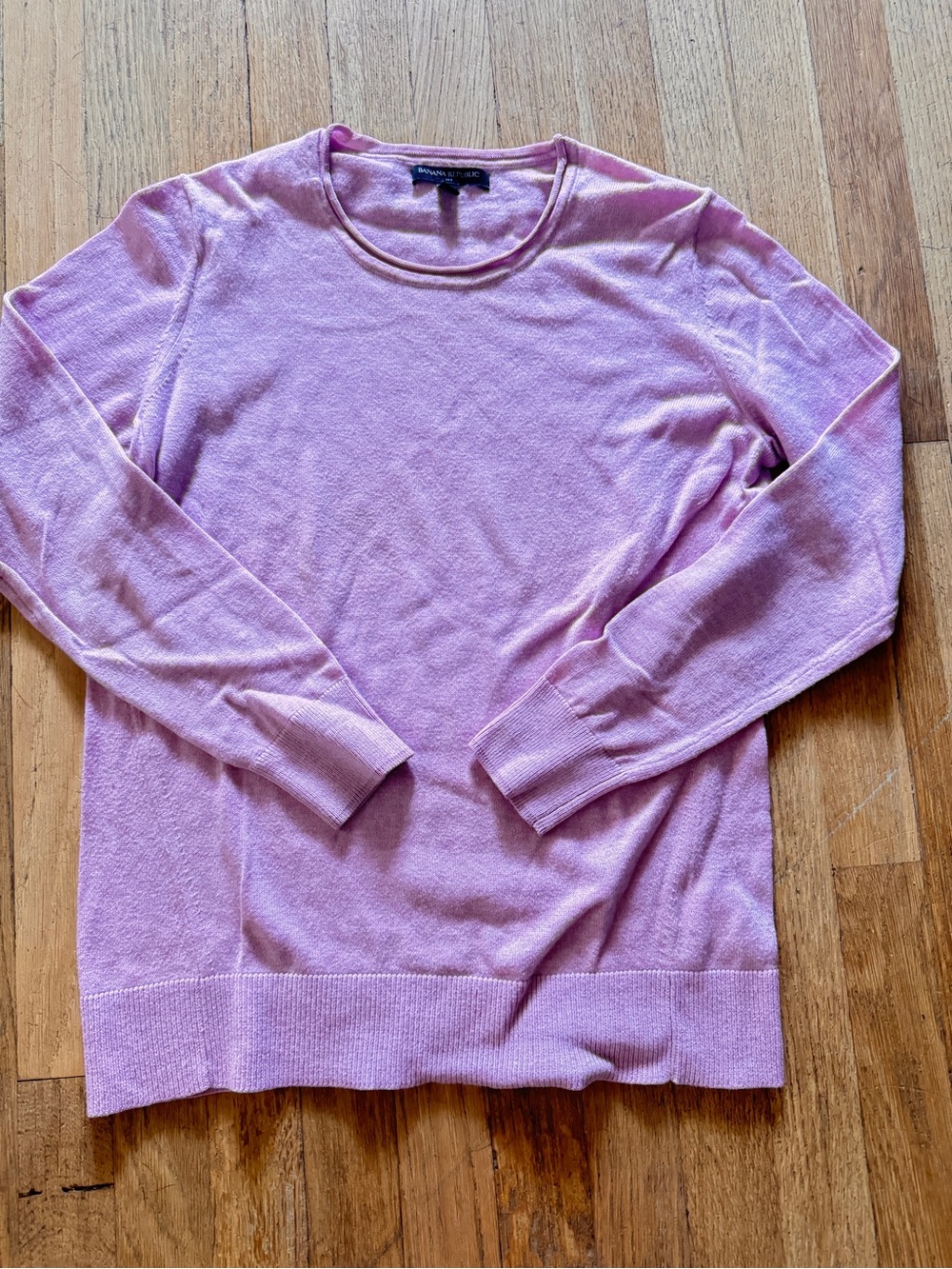 Banana Republic Lavender Pink Crewneck Sweater